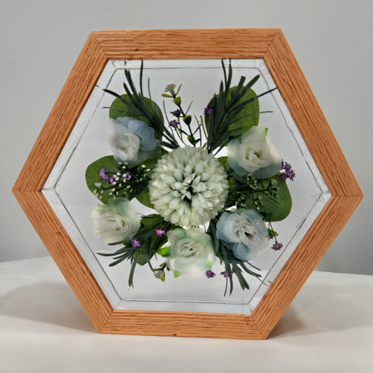 Decorative Hexagon-Flowers and Oak Trim